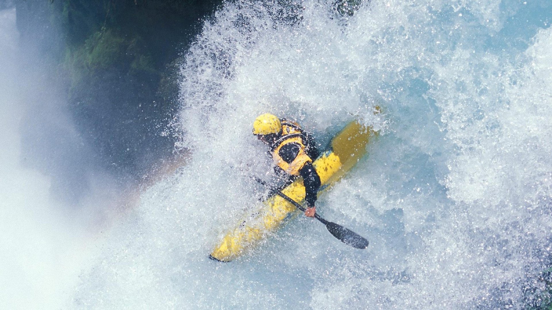 “亚戈·卡尔曼的强硬风格与全面技术，让美洲狮队在世界赛场中称霸”